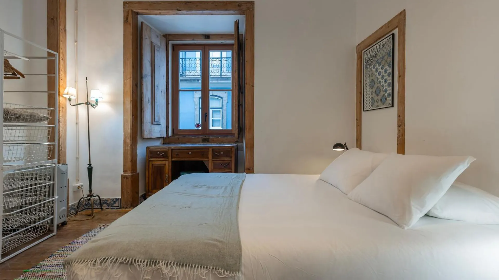 Portuguese Charm Guesthouse By Lovelystay Lisboa