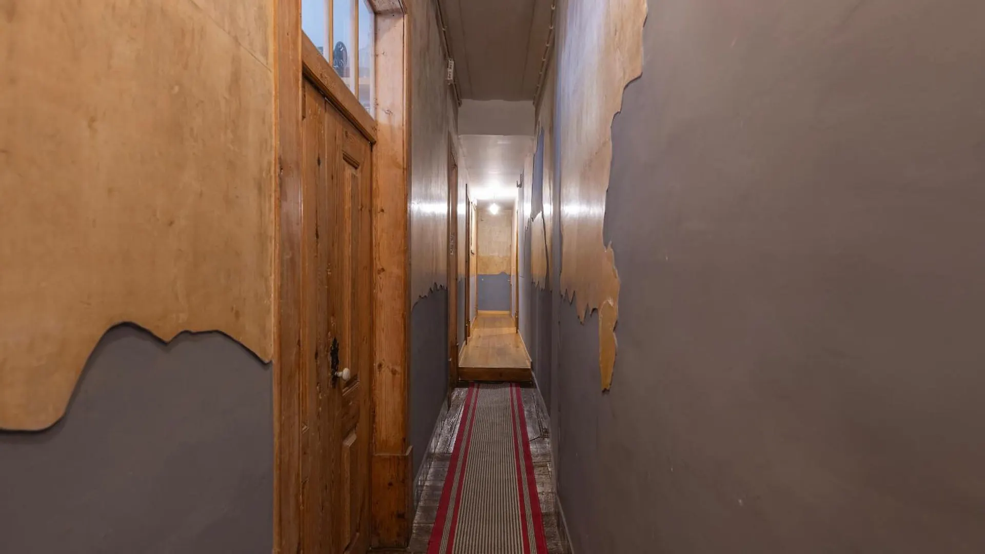 Konukevi Portuguese Charm Guesthouse By Lovelystay Lisboa Portekiz
