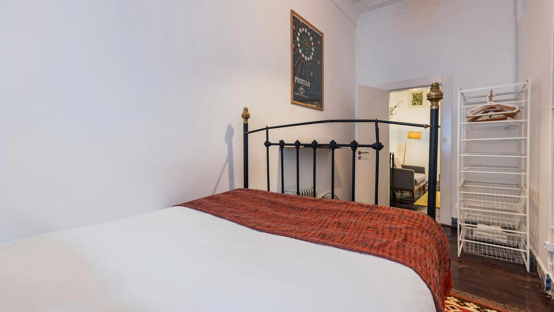 Portuguese Charm Guesthouse By Lovelystay Lissabon Gasthuis