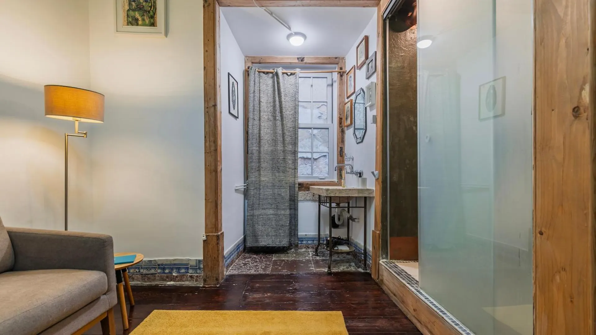 Portuguese Charm Guesthouse By Lovelystay Lissabon Portugal