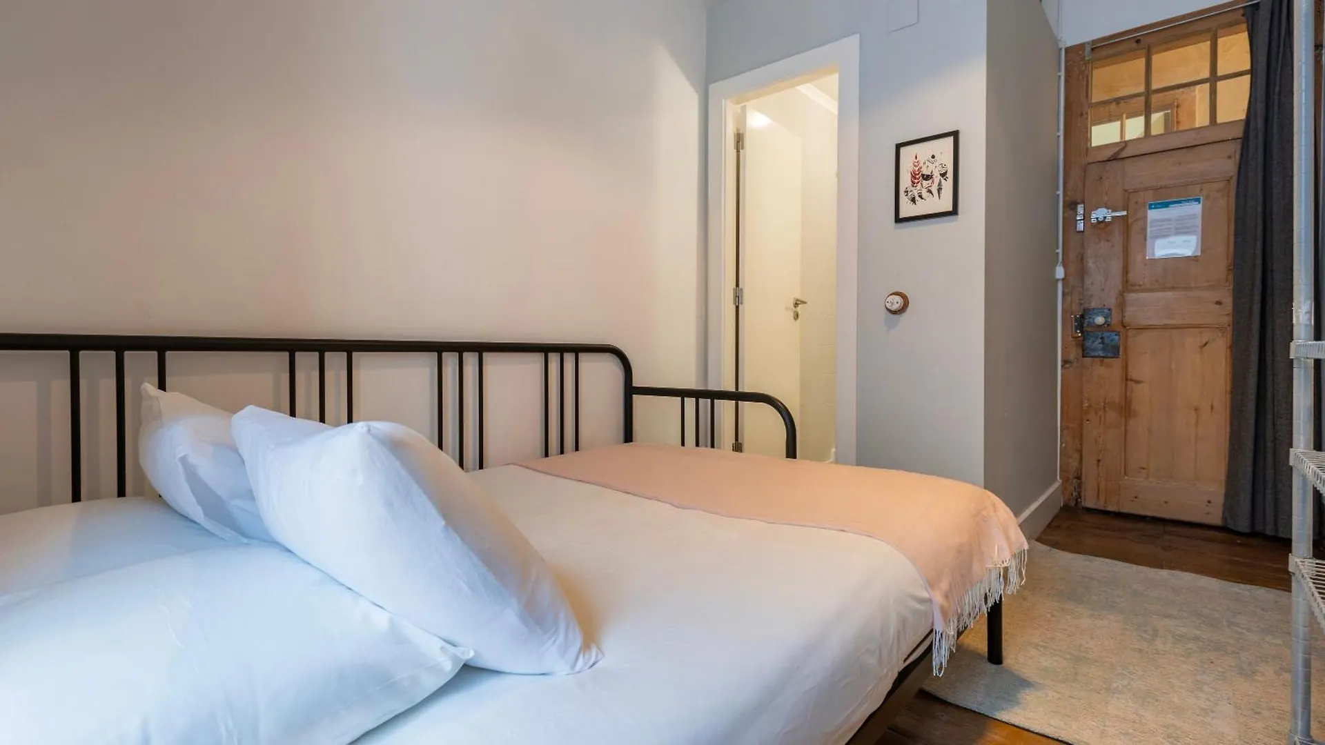 Portuguese Charm Guesthouse By Lovelystay Lisboa Konukevi