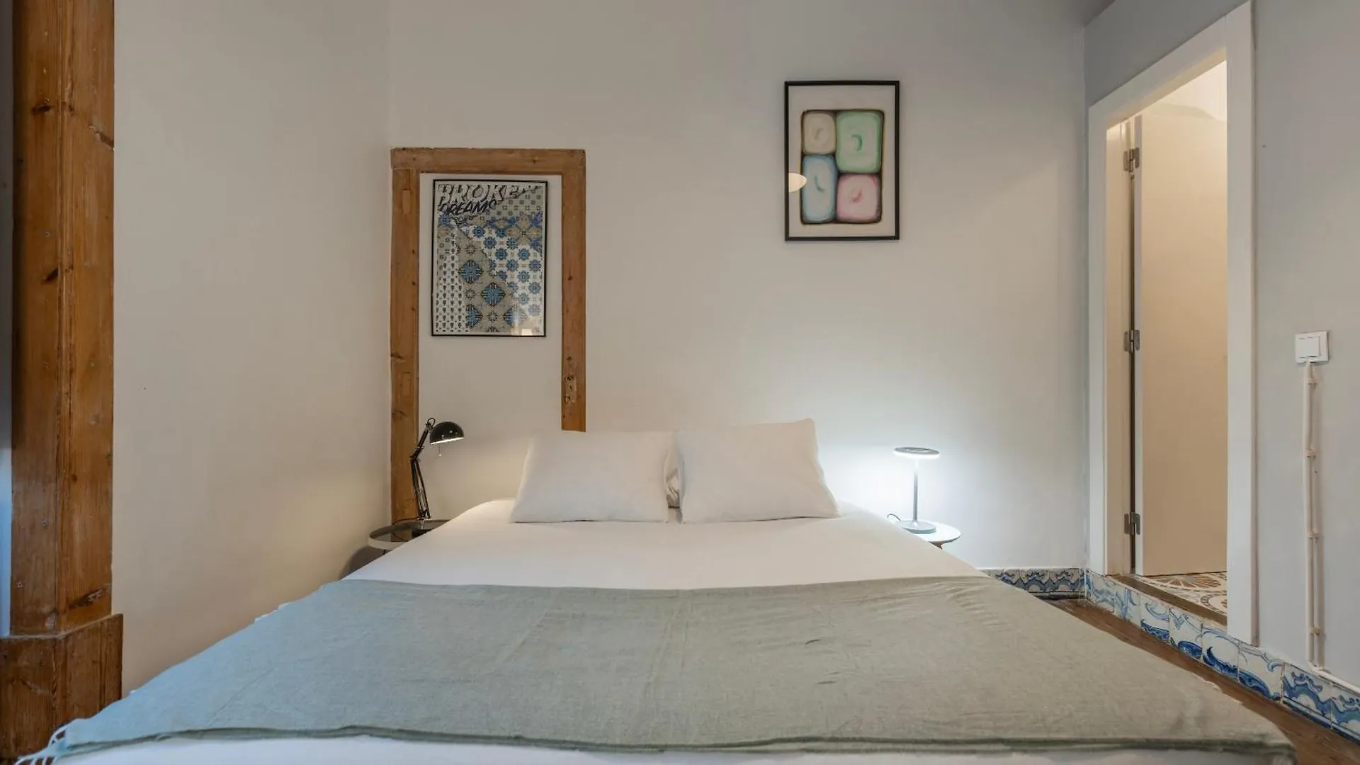 Gasthuis Portuguese Charm Guesthouse By Lovelystay Lissabon