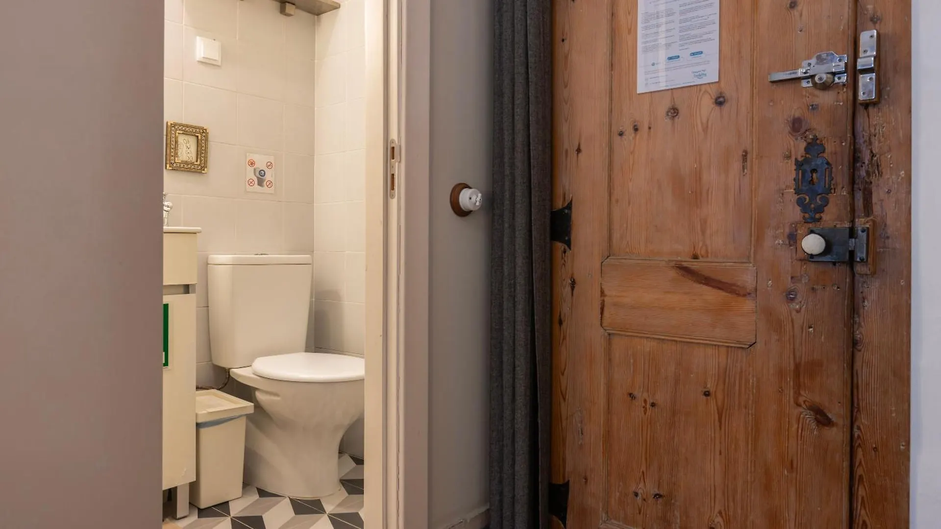 Gasthuis Portuguese Charm Guesthouse By Lovelystay Lissabon