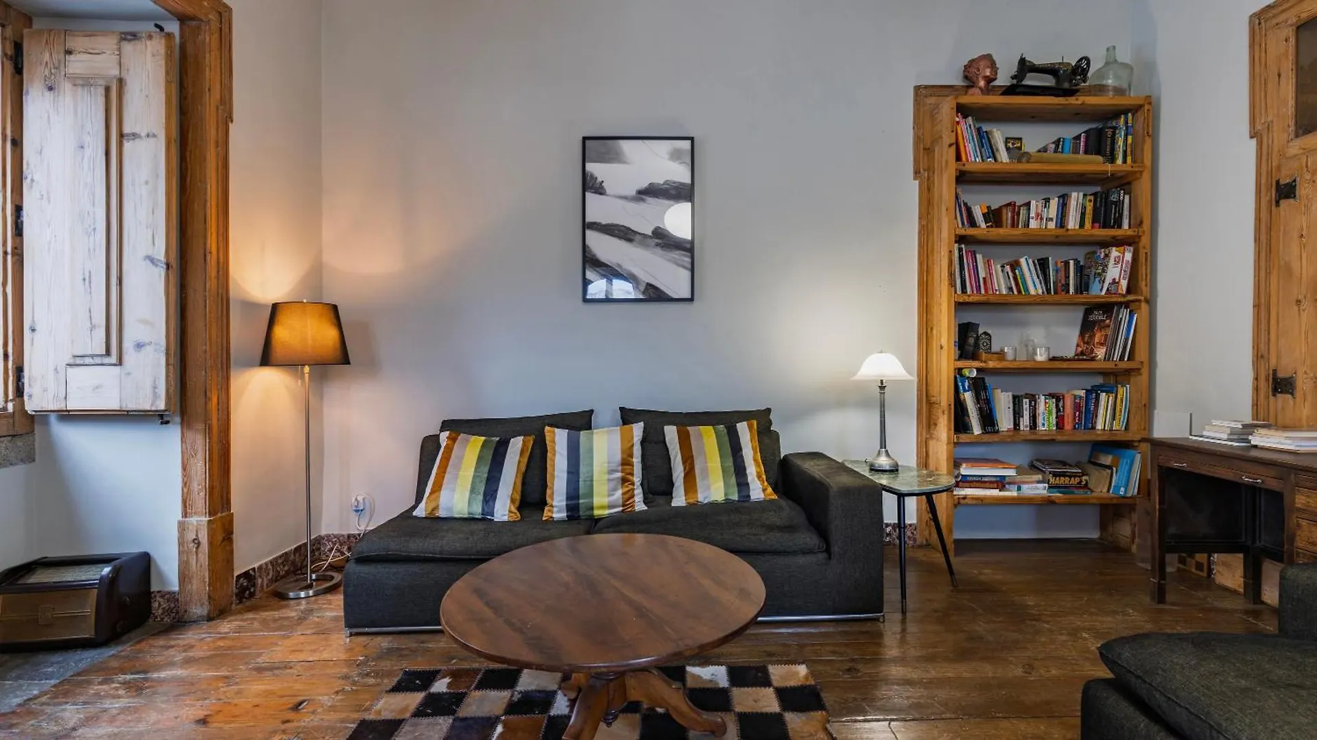 Portuguese Charm Guesthouse By Lovelystay Lissabon Gasthuis