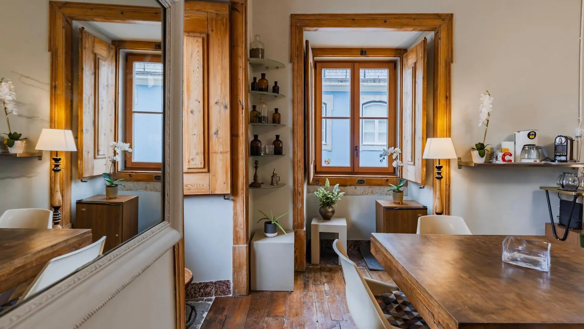 Portuguese Charm Guesthouse By Lovelystay Lissabon 0*,  Portugal